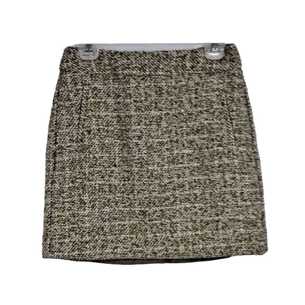 ‎Banana Republic Ladies skirt NWOT